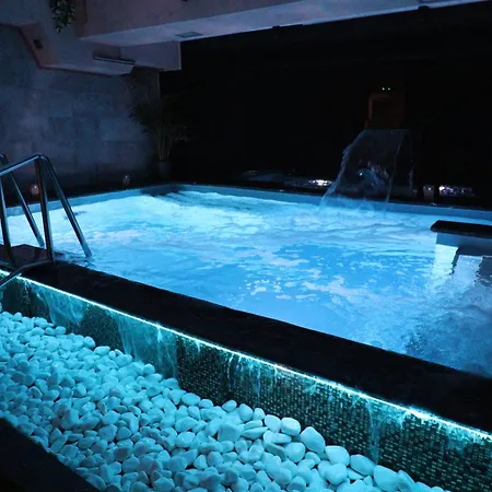 Land Club Novi Banovci